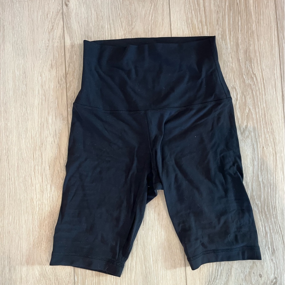 Lululemon Align Super High Rise Short 10”